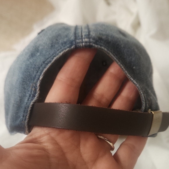 Upcycled Denim Cap with Handmade Heart Patch - Picture 3 of 7